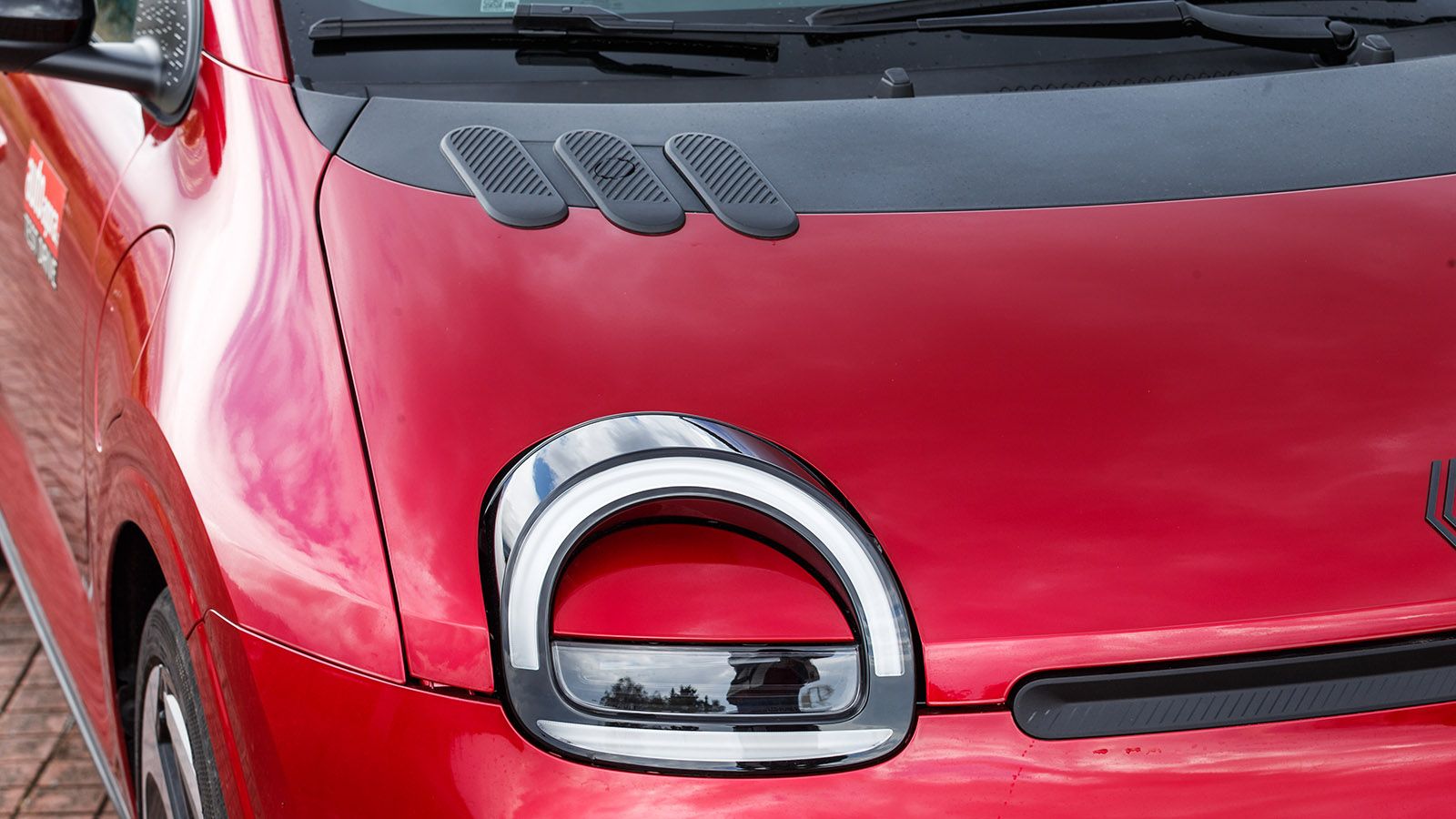 Δοκιμή Renault Twingo E-Tech 80 PS: Μικρό στο μάτι, μεγάλο στην πόλη